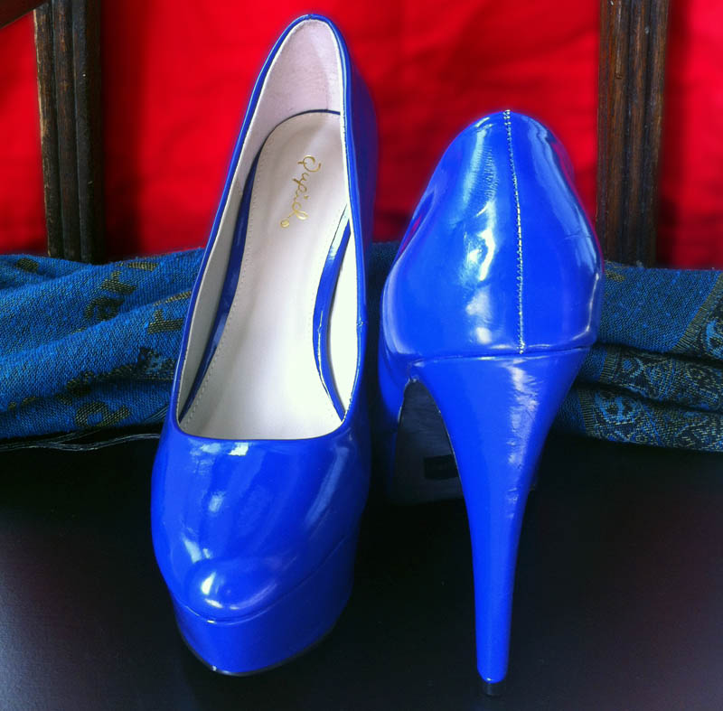 How to wear blue high heel pumps - My Fashion Wants